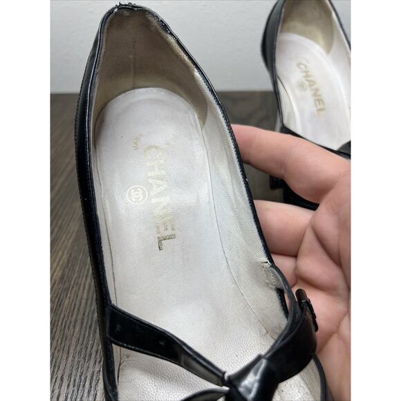 CHANEL COCO Chanel Classic 2 Tone Mary Jane Stilettos Heels Womens EU 37.5 7.5 - Picture 15 of 16